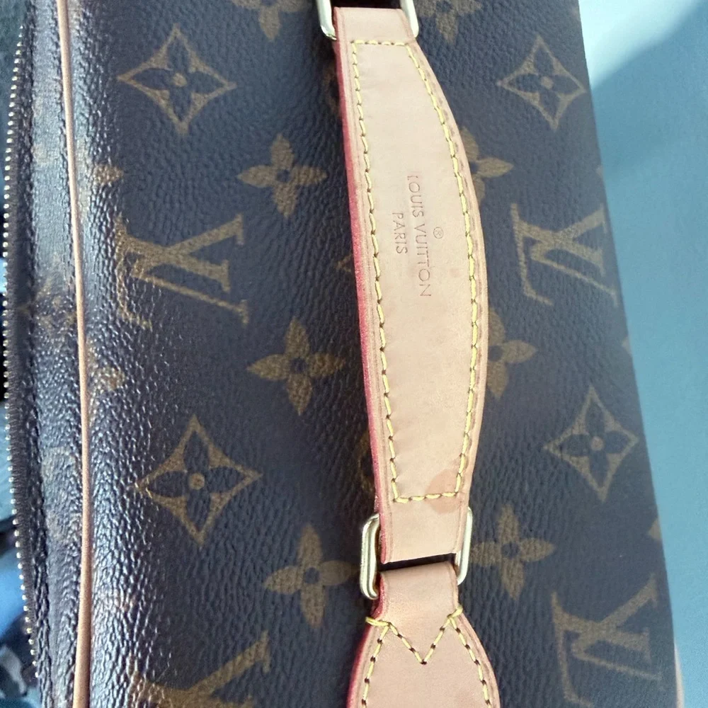 Louis Vuitton Nice BB Vanity Case - Picture 8 of 11